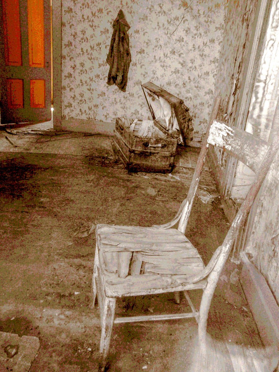 gold door / Bodie